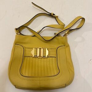 B. Makowsky Women Crossbody Bag